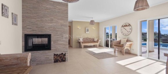 4 bedrooms Villa in Lagoa, Portugal No. 315903 3