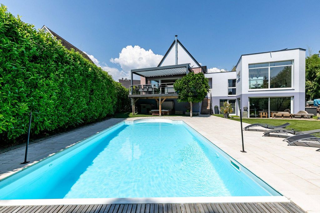 7 bedrooms House in Plobsheim, France No. 252772