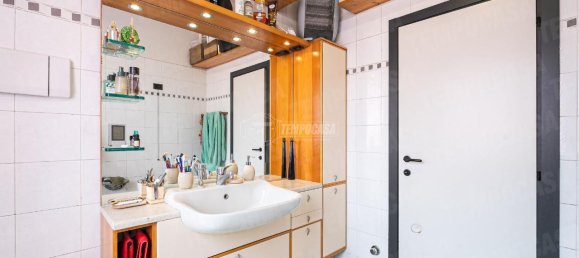 12 rooms Villa in Lambrugo, Italy No. 85275 30