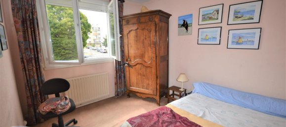 3 chambres Appartement à Cholet, France No. 284023 5