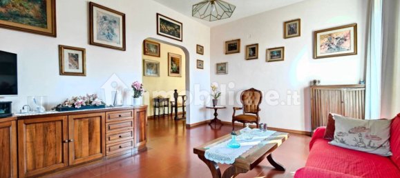 Apartamento de 2 dormitorios en Pisa, Italy No. 45524 21