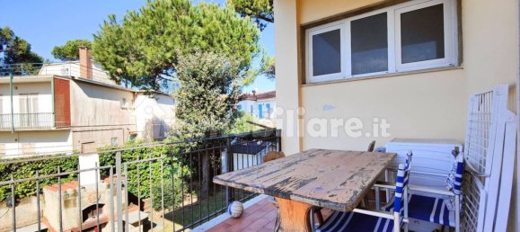 Apartamento de 2 dormitorios en Pisa, Italy No. 45524 7