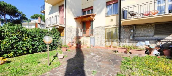 Apartamento de 2 dormitorios en Pisa, Italy No. 45524 3