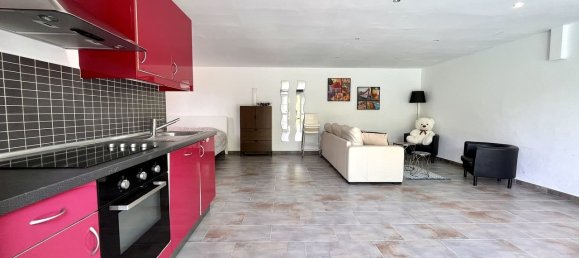 5 bedrooms House in La Zenia, Spain No. 183683 9