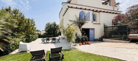 5 bedrooms House in La Zenia, Spain No. 183683 18