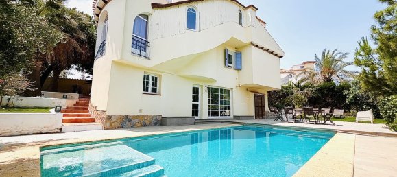 5 bedrooms House in La Zenia, Spain No. 183683 17