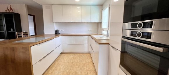 5 bedrooms House in La Zenia, Spain No. 183683 20