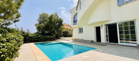 5 bedrooms House in La Zenia, Spain No. 183683 7