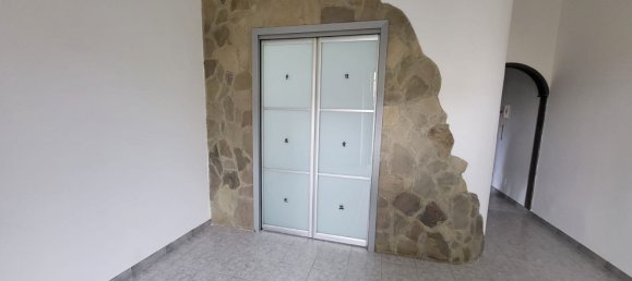 Apartamento de 3 divisões em Guidonia Montecelio, Italy N.º 306368 3