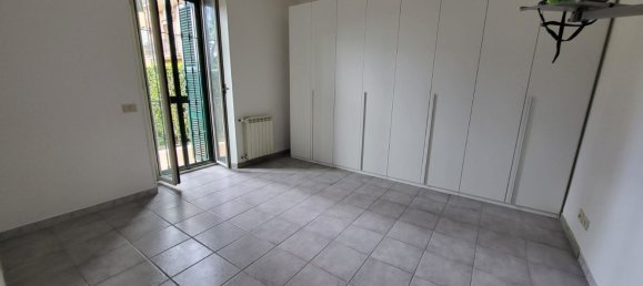 Apartamento de 3 divisões em Guidonia Montecelio, Italy N.º 306368 11