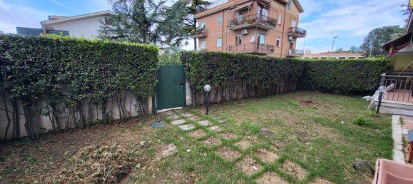 Apartamento de 3 divisões em Guidonia Montecelio, Italy N.º 306368 27