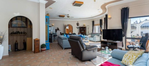 5 bedrooms House in Luz, Portugal No. 118683 4