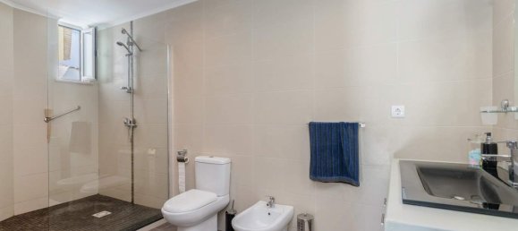 5 bedrooms House in Luz, Portugal No. 118683 10