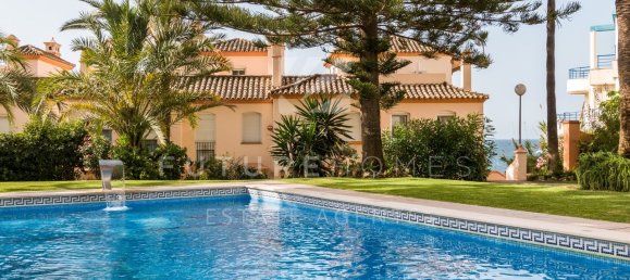 4 bedrooms Townhouse in Estepona, Spain No. 163981 17