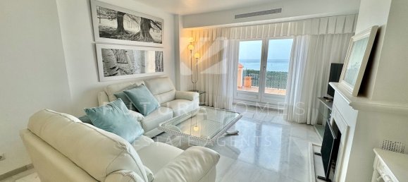 4 bedrooms Townhouse in Estepona, Spain No. 163981 6