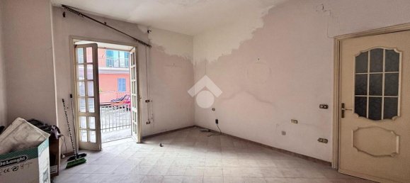 3 rooms Apartment in Grumo Nevano, Italy No. 37637 9