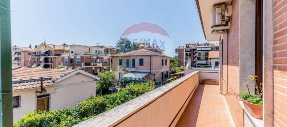 2 bedrooms Apartment in Rome, Italy No. 360656 5