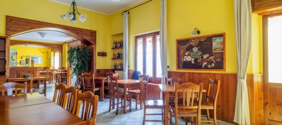 Коммерческая недвижимость 268м² в Урньяно, Италия № 263461 15