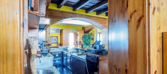 Коммерческая недвижимость 268м² в Урньяно, Италия № 263461 23