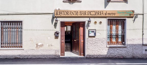 Коммерческая недвижимость 268м² в Урньяно, Италия № 263461 41