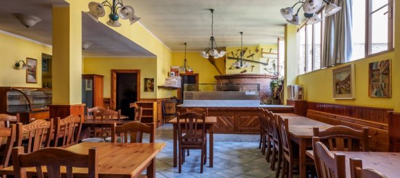 Коммерческая недвижимость 268м² в Урньяно, Италия № 263461 26