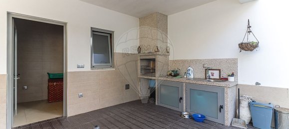 Casa de 4 dormitorios en Madalena, Portugal No. 155920 34