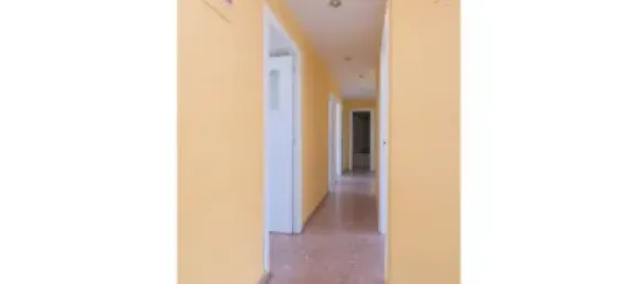 4 bedrooms Apartment in Alicante, Spain No. 133940 3