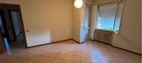 3 rooms Apartment in Busto Arsizio, Italy No. 109389 4