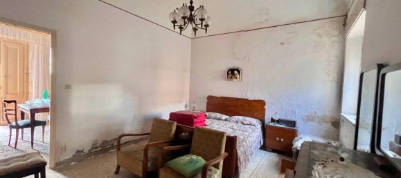 7 rooms House in Mascali, Italy No. 157829 6