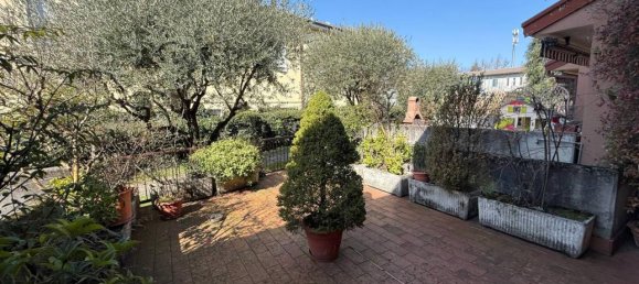 10 rooms Villa in Como, Italy No. 62866 7