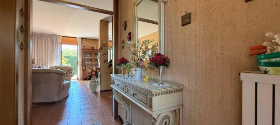10 rooms Villa in Como, Italy No. 62866 9