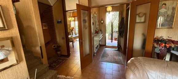 10 rooms Villa in Como, Italy No. 62866 16