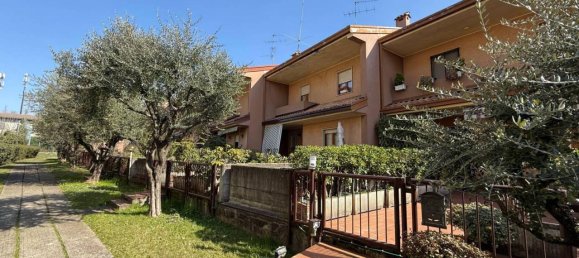 10 rooms Villa in Como, Italy No. 62866 2