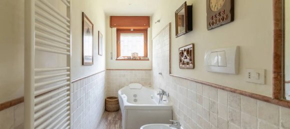 5 rooms House in Rome, Italy No. 46800 10