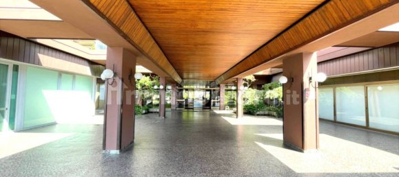 4 Schlafzimmer Wohnung in Milan, Italy, Nr. 347620 3