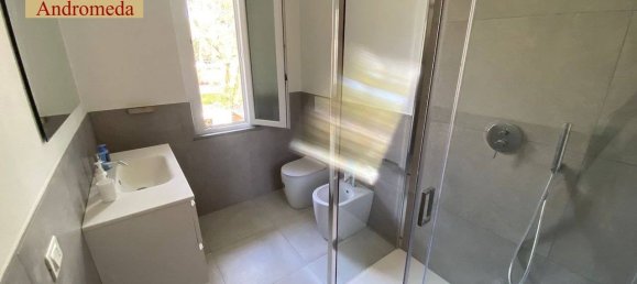 Villa de 3 dormitorios en Forte dei Marmi, Italy No. 328127 13