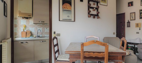 Apartamento de 4 habitaciónes en Carrara, Italy No. 188950 5