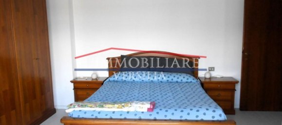 Apartamento de 4 habitaciónes en Carrara, Italy No. 188950 45