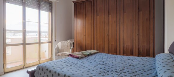 Apartamento de 4 habitaciónes en Carrara, Italy No. 188950 21