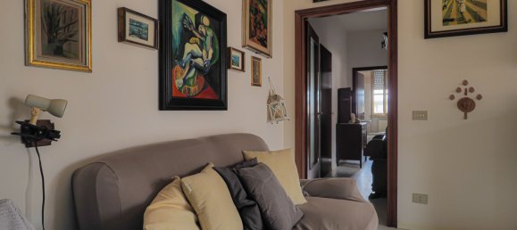 Apartamento de 4 habitaciónes en Carrara, Italy No. 188950 12