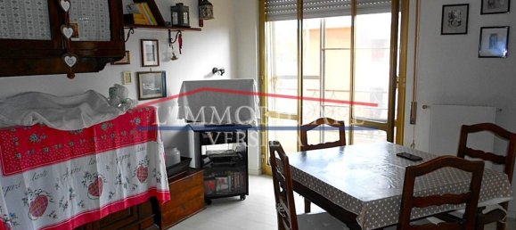 Apartamento de 4 habitaciónes en Carrara, Italy No. 188950 34