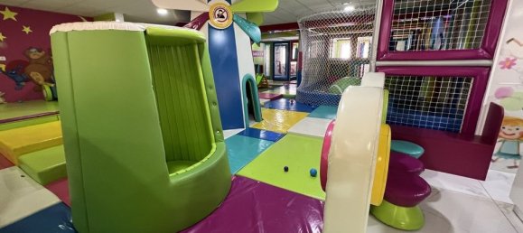 Propriété commerciale à Torrevieja, Spain 1080m² No. 184650 6