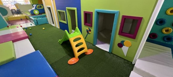 Propriété commerciale à Torrevieja, Spain 1080m² No. 184650 19