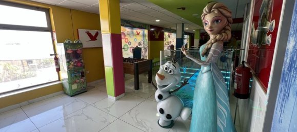 Propriété commerciale à Torrevieja, Spain 1080m² No. 184650 20