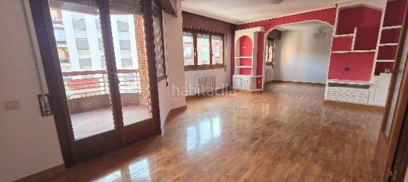 4 bedrooms Apartment in Logrono, Spain No. 158527 5