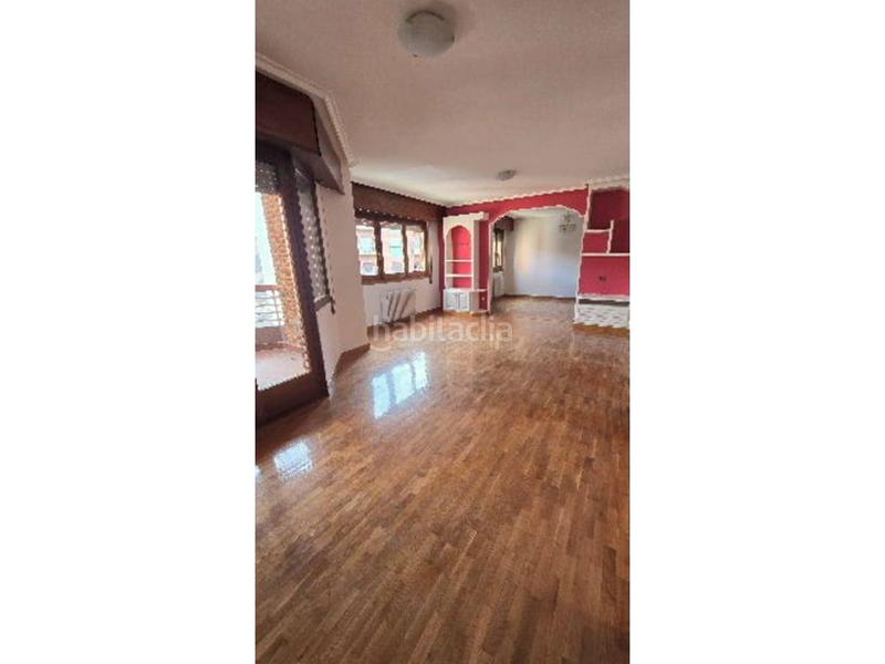 4 bedrooms Apartment in Logrono, Spain No. 158527