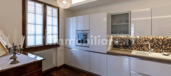 3 bedrooms Villa in Ravenna, Italy No. 20374 9