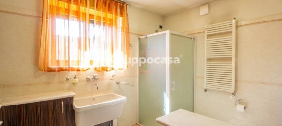 2 chambres Villa à Marcallo con Casone, Italy No. 374089 9