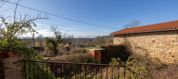 5 rooms House in Violay, France No. 195624 3