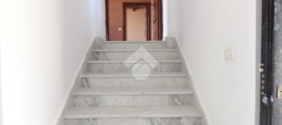 2 Schlafzimmer Haus in Caserta, Italy, Nr. 310039 47